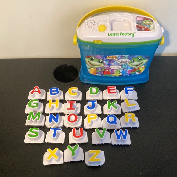 Leap frog letter factory phonics tub with sound. - Picture 1 of 2